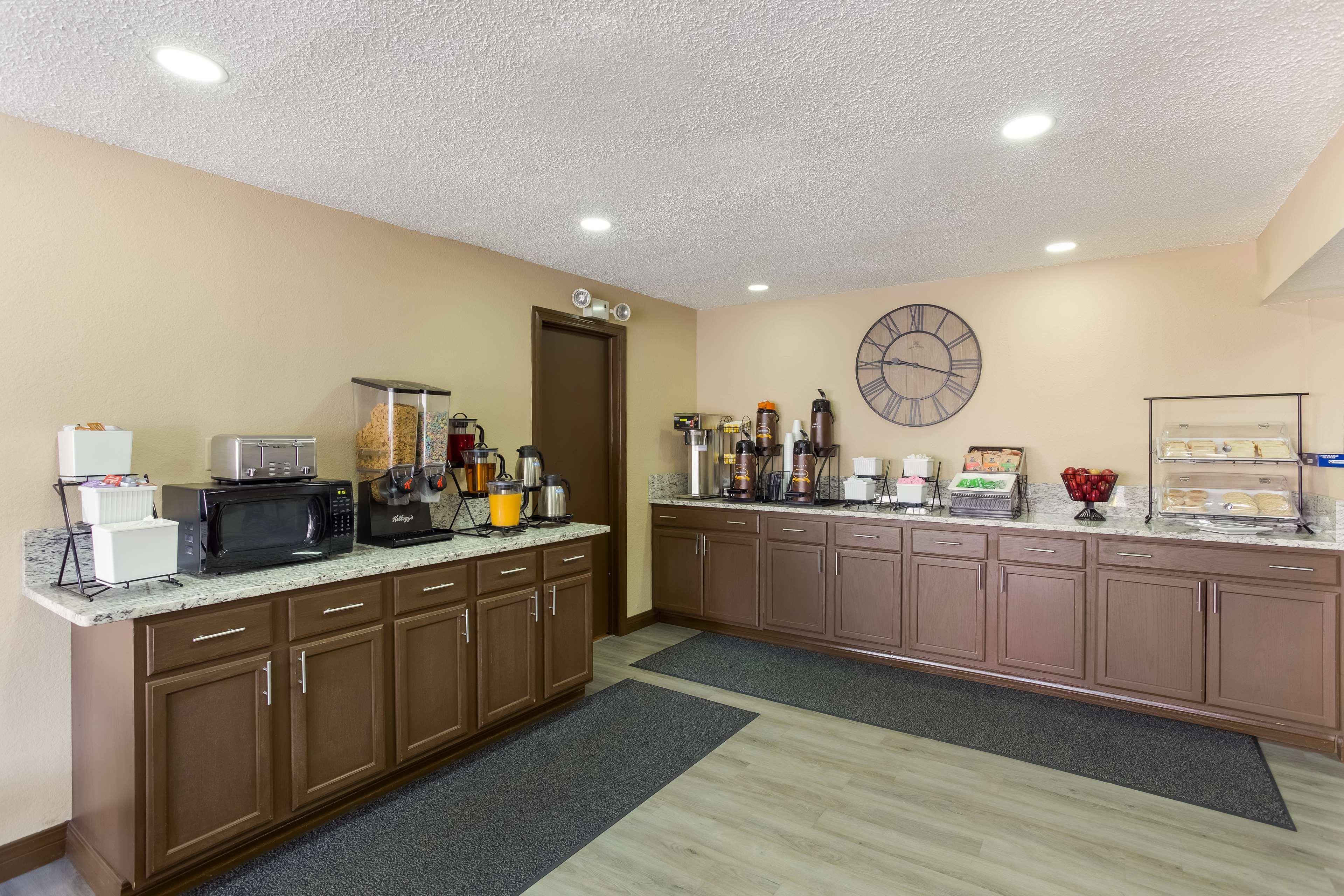 Surestay Hotel By Best Western Summersville Εξωτερικό φωτογραφία